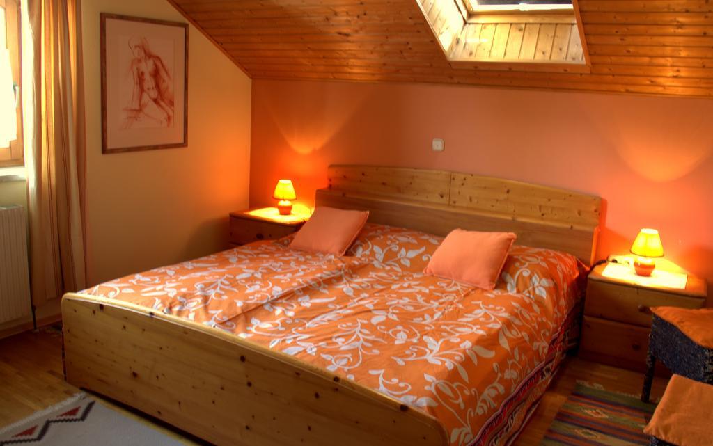 Ferienwohnung Galerie 7 Riegersdorf Extérieur photo